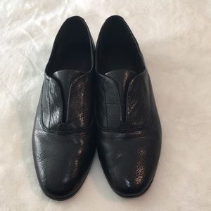 Frye Terri Slip-On Loafers in EUC